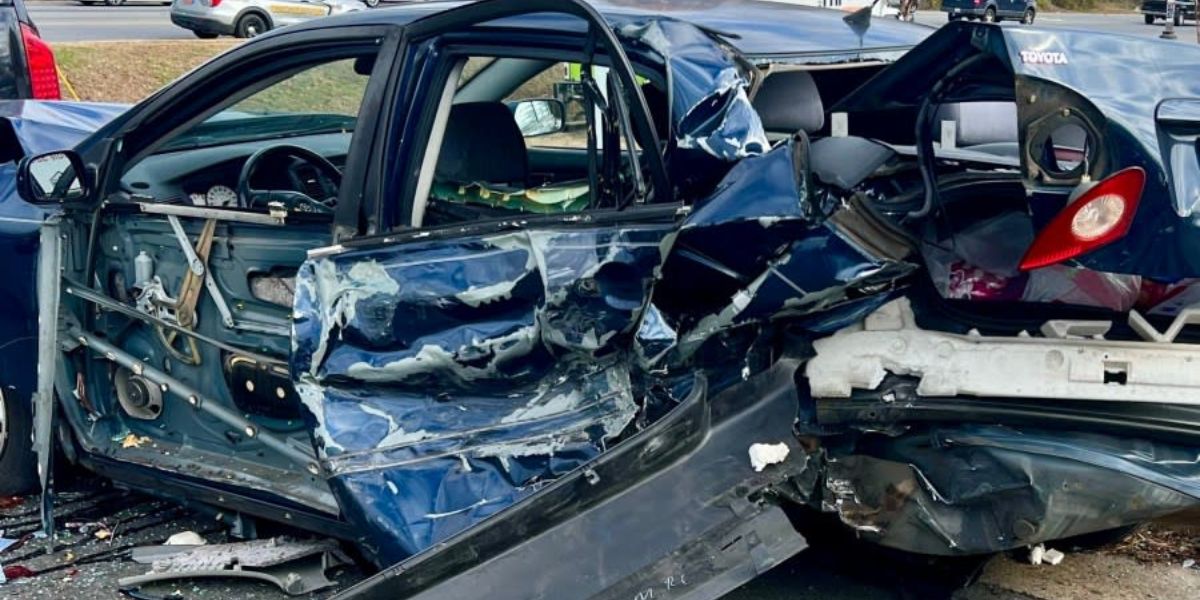 16-year-old Girl and 3 Children Hospitalized After Car, Semi Crash in Garden City