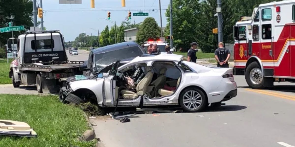 2 Men Hospitalized After Head-on Crash in No-passing Zone on Indiana 43, Officials Say