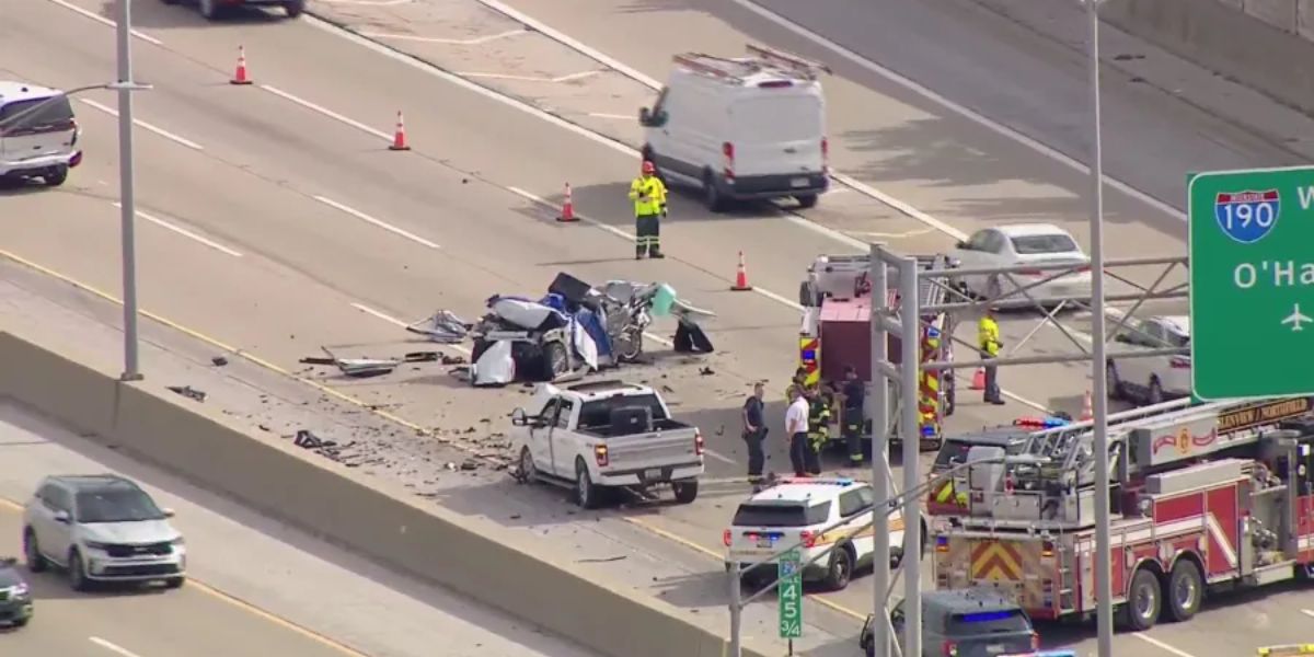 Multi-vehicle Crash Near Hinsdale Oasis Closes Lanes on Interstate 294, Causes Major Traffic Delays