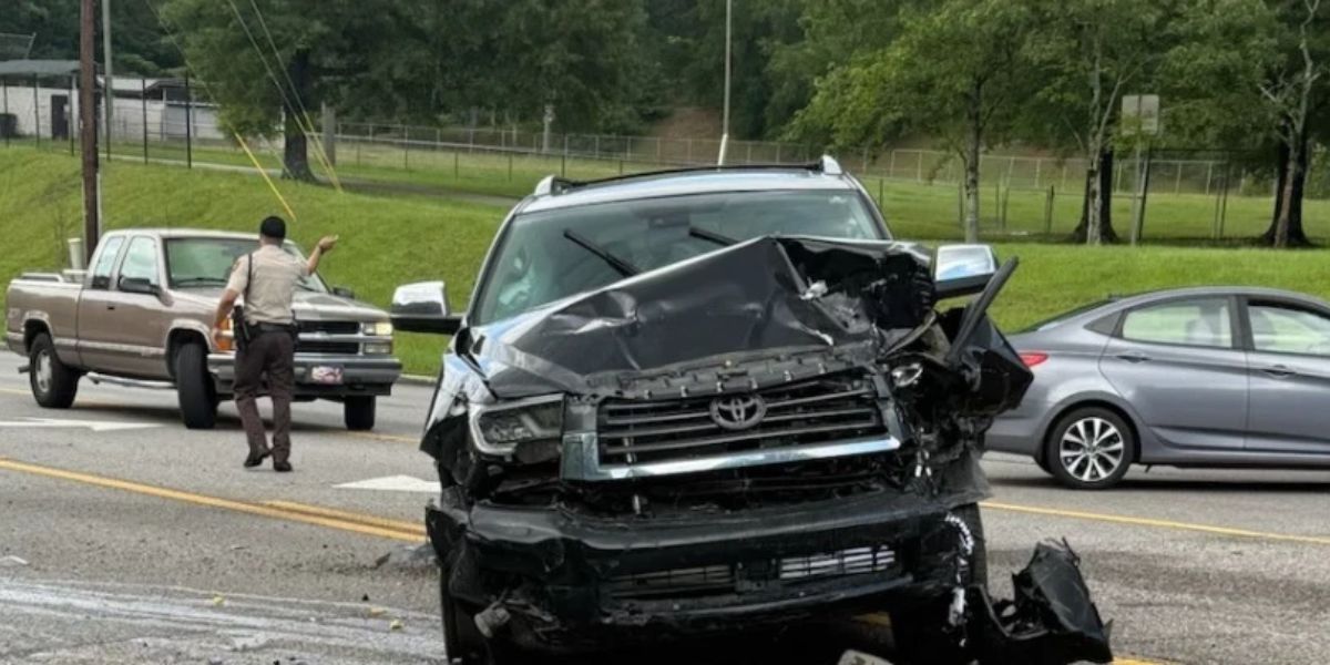 One Critically Injured in Serious Collision Near Center Point Parkway and Fox Hill Drive