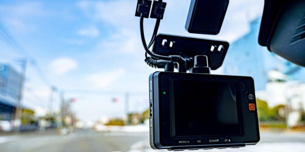 Understanding Dash Cam Regulations in Colorado A Comprehensive Guide for Drivers on Legal Use, Placement, and Privacy